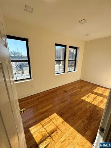 $2,300 | 1 State Street, Unit 1A, Hackensack, NJ 07601