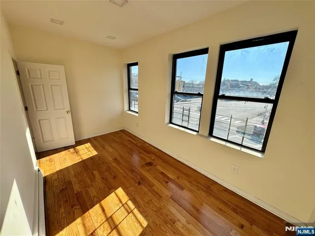 $2,300 | 1 State Street, Unit 1A, Hackensack, NJ 07601