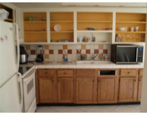 22217 Southwest 65th Terrace Boca Raton, FL 33428 - Photo 5 of 7 Kitchen