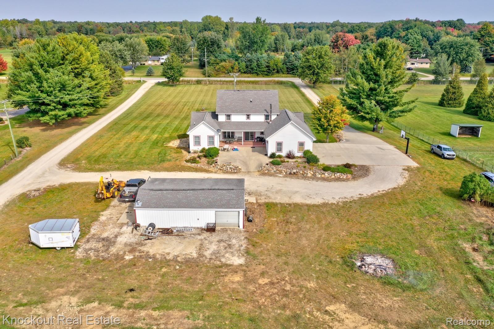 6183 Millington Road Millington, MI 48746 - Photo 5 of 69 6183 Millington Road-68.jpg