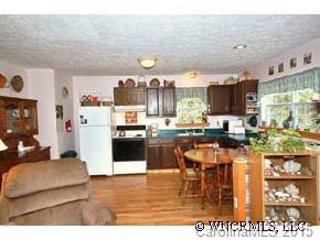 39 New Valley Road Swannanoa, NC 28778 - Photo 7 of 9 Gallery Image 7