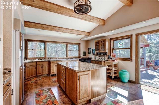 1540 Timber Valley Road Colorado Springs, CO 80919 - Photo 8 of 25