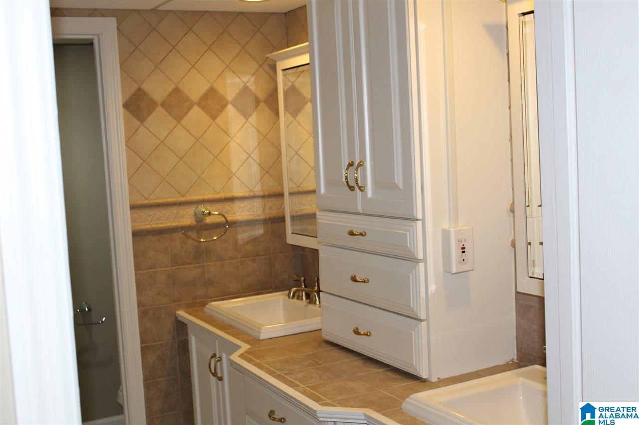 5170 Sapphire Ridge Birmingham, AL 35244 - Photo 39 of 48