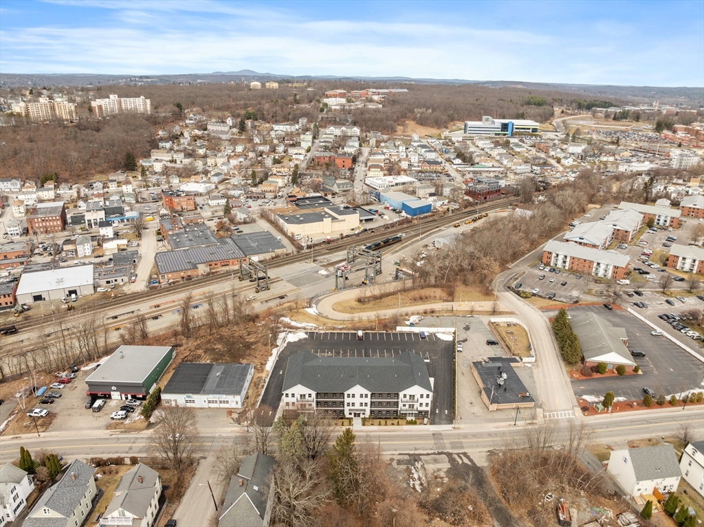 631 Franklin Street, Unit 209 Worcester, MA 01604 - Photo 36 of 42 view of city