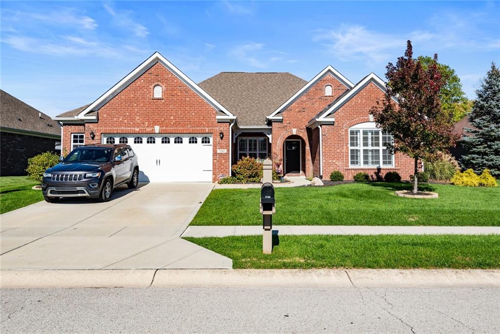 7142 West Ridge Run Way Greenfield, IN 46140 - Photo 2 of 19 Gallery Image 2