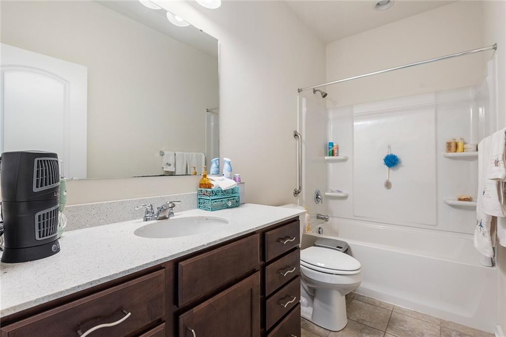 7142 West Ridge Run Way Greenfield, IN 46140 - Photo 11 of 19 Gallery Image 11