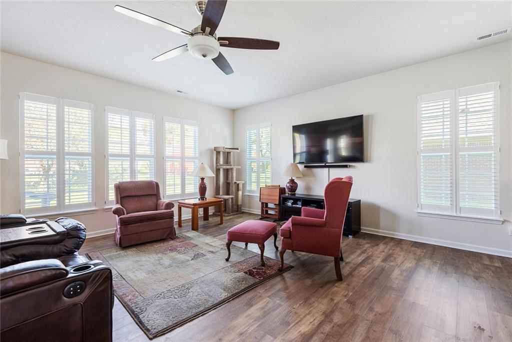 7142 West Ridge Run Way Greenfield, IN 46140 - Photo 7 of 19 Gallery Image 7