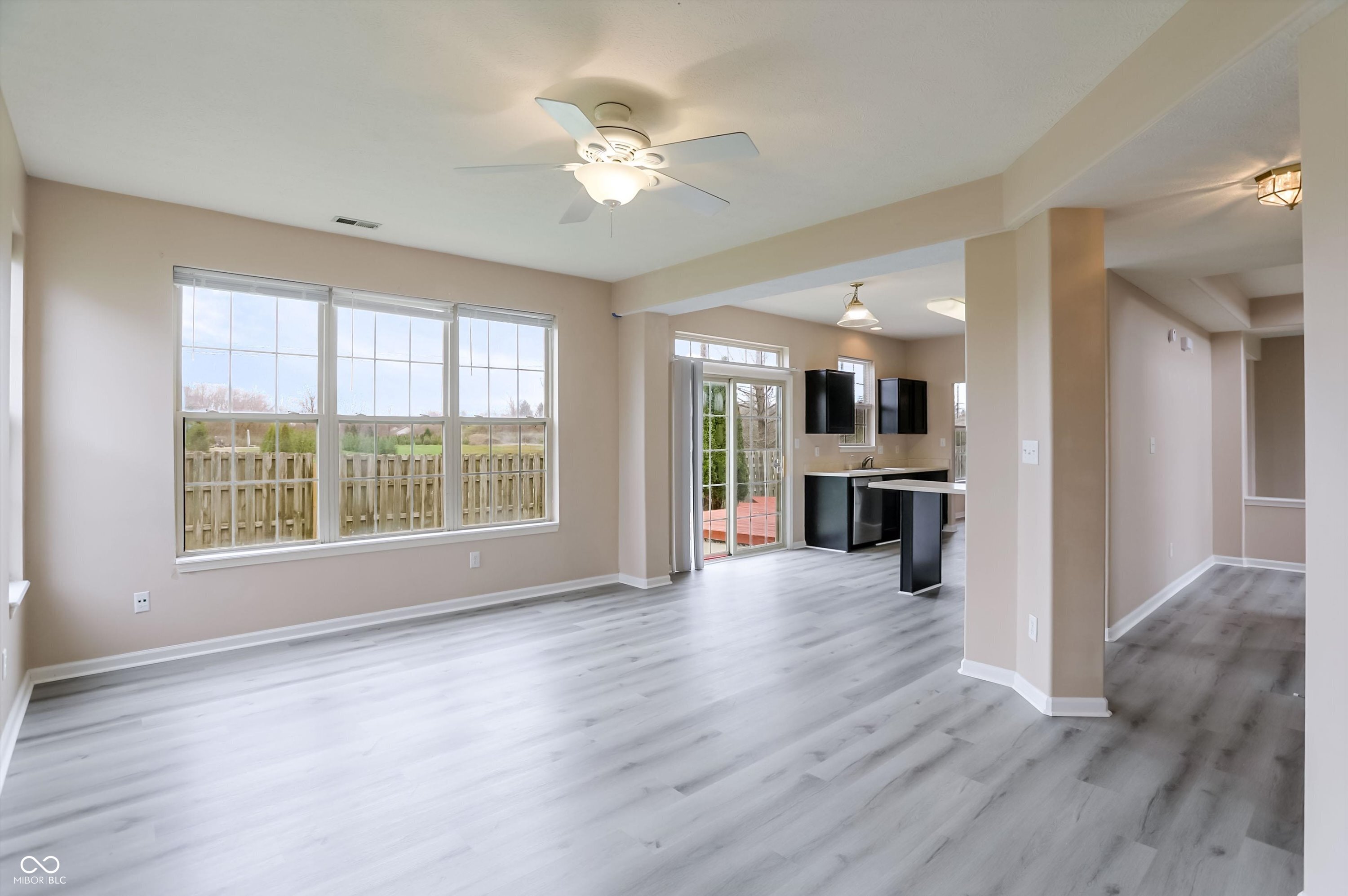 10611 Eric Court Fishers, IN 46037 - Photo 11 of 39