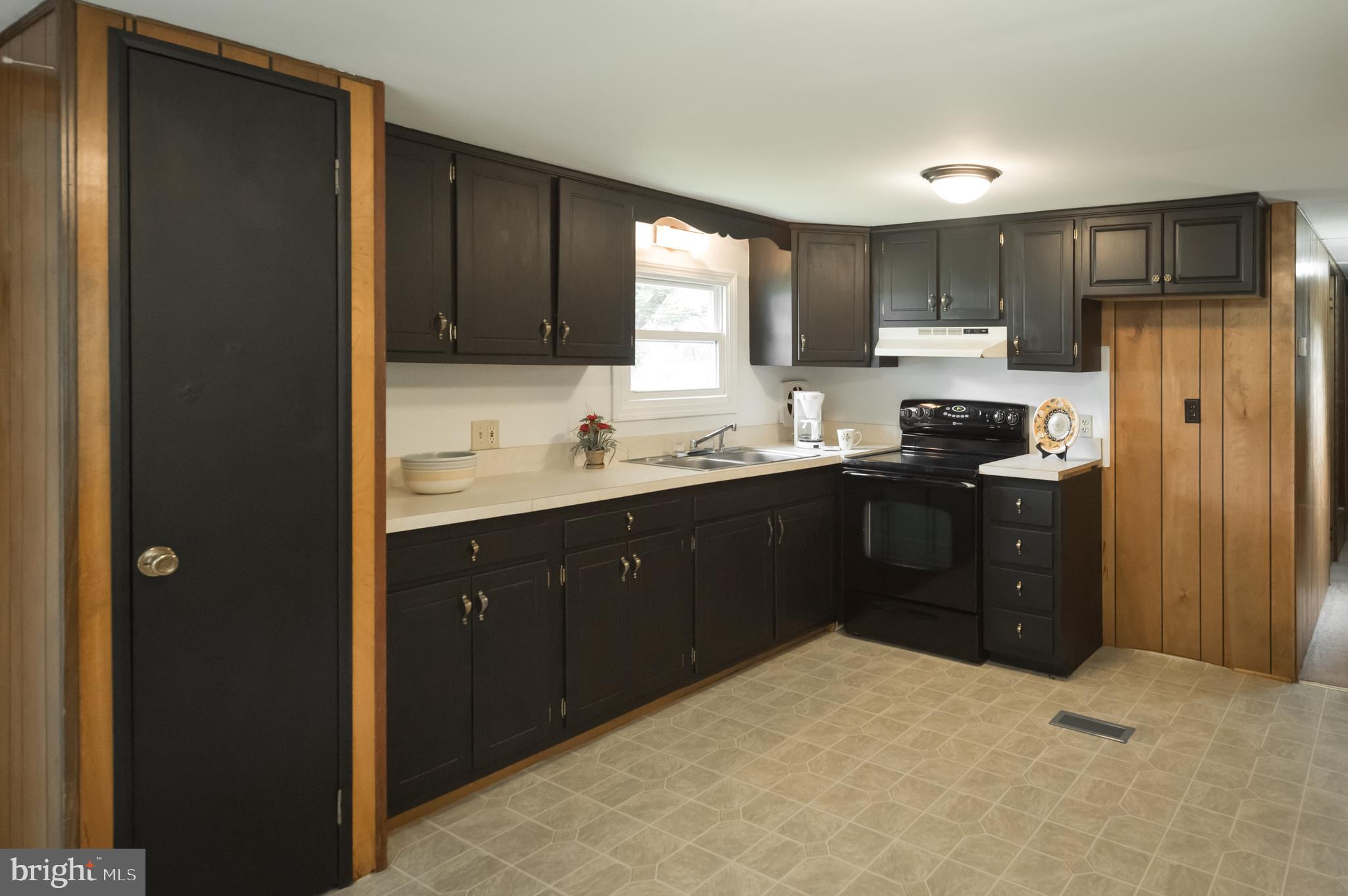 150 Reeser Hill Road York Haven, PA 17370 - Photo 9 of 32 Kitchen