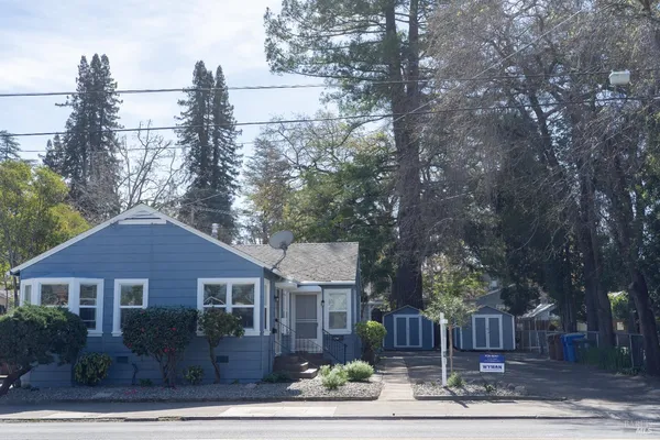 a picture of houses with yard