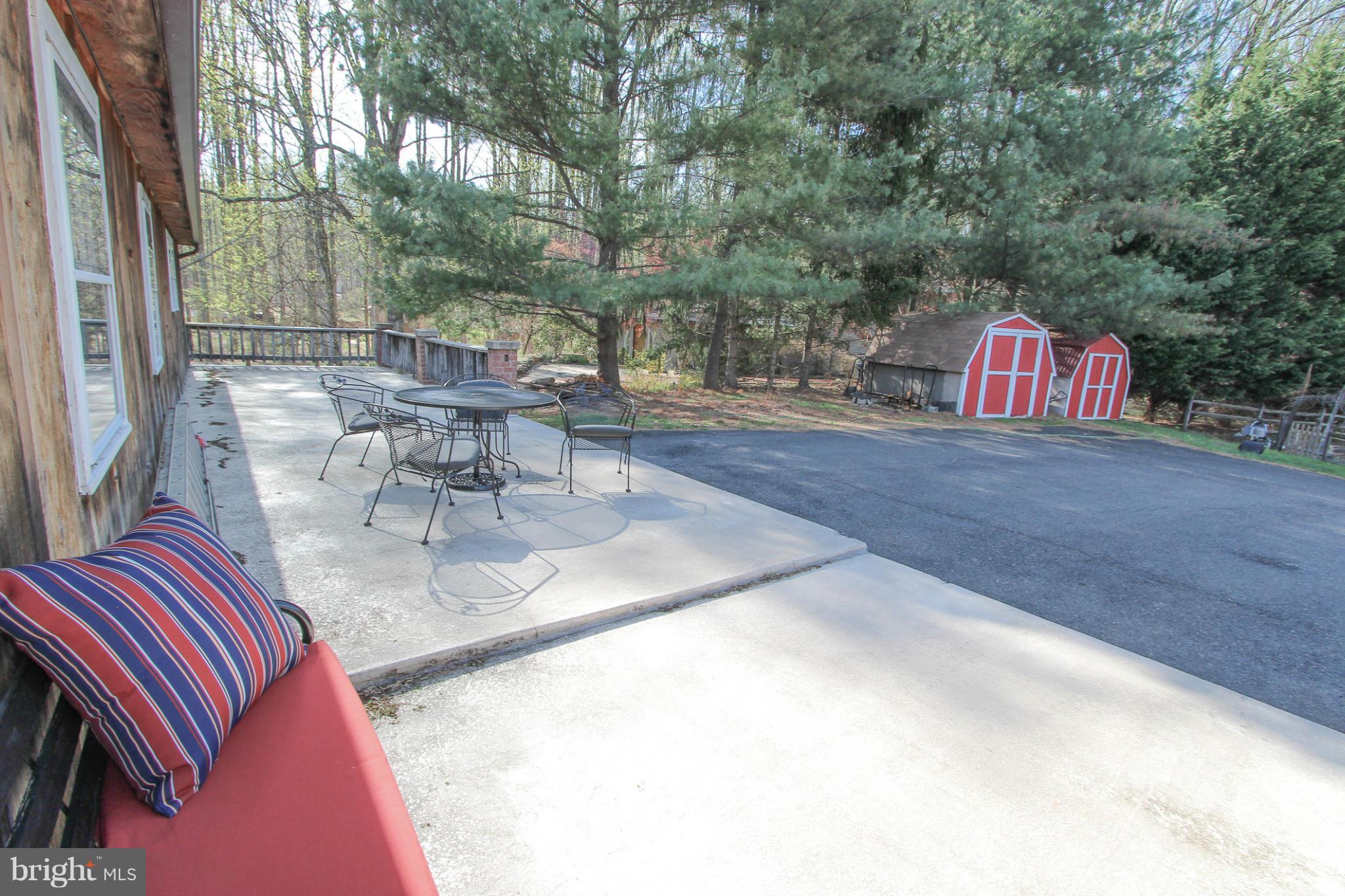 15032 Rolling Ridge Road Haymarket, VA 20169 - Photo 26 of 30 Exterior (Rear)