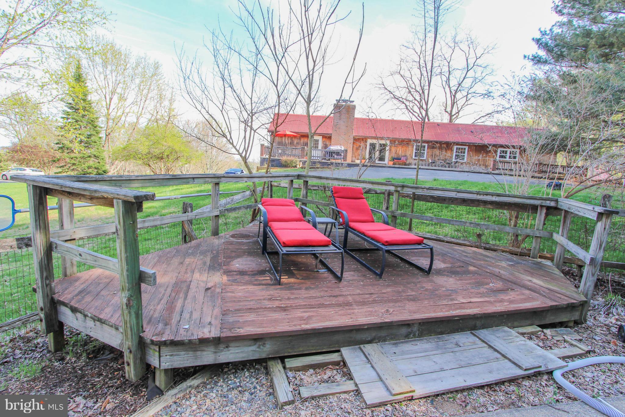 15032 Rolling Ridge Road Haymarket, VA 20169 - Photo 28 of 30 Exterior (Rear)