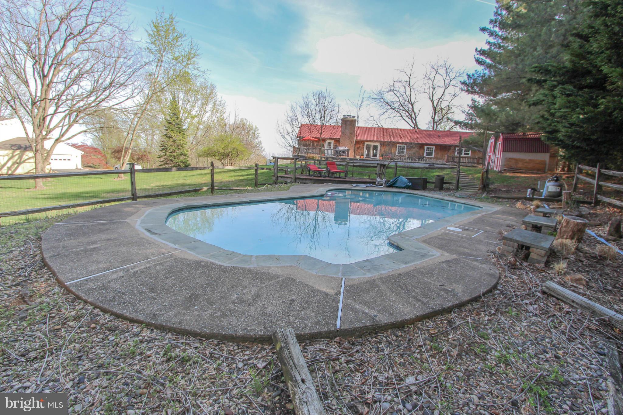 15032 Rolling Ridge Road Haymarket, VA 20169 - Photo 29 of 30 Exterior (Rear)