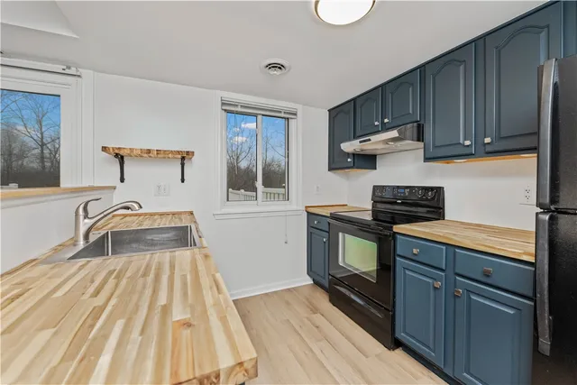 $1,900 | 154 Norwich Drive, Ogden, NY 14624