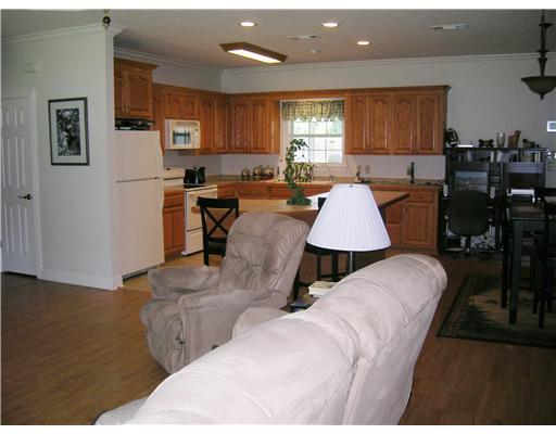 800 Robertson Road Pollock, LA 71467 - Photo 8 of 14 Gallery Image 8