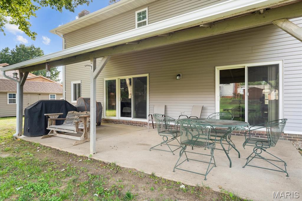 1010 North Smiley Street O'Fallon, IL 62269 - Photo 4 of 49