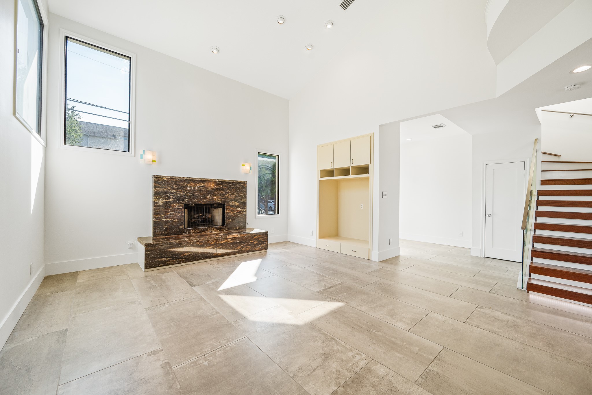 235 Malone Street Houston, TX 77007 - Photo 13 of 46 a view of a livingroom with a fireplace