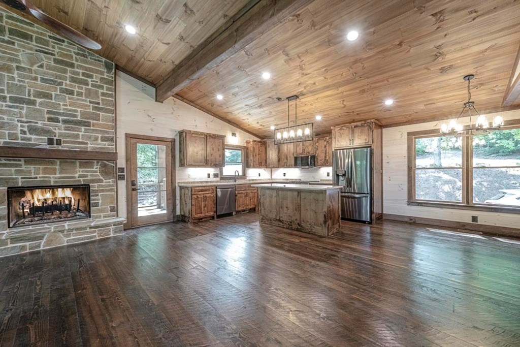 132 Hemptown Cliffs Road Morganton, GA 30560 - Photo 4 of 54 Gallery Image 4