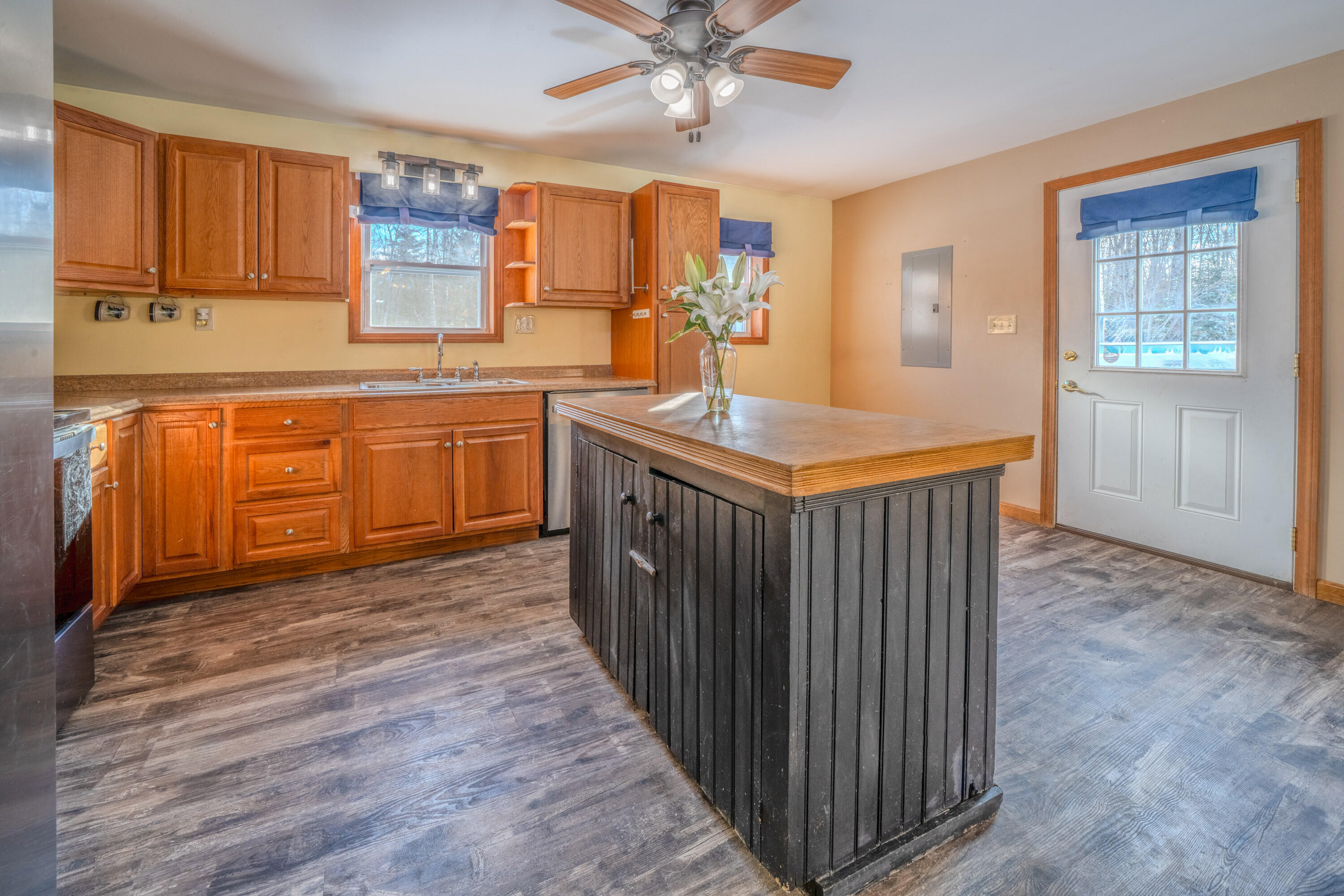 59 Rutland Road Troy, ME 04987 - Photo 6 of 37 Kitchen