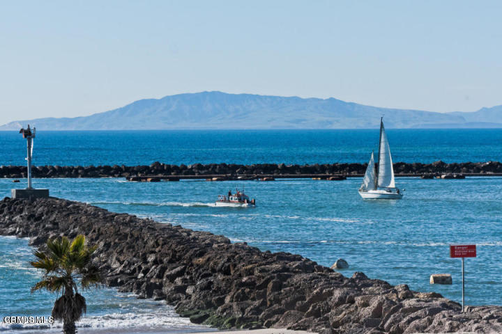 109 Tujunga Avenue Oxnard, CA 93035 - Photo 22 of 23 sailboat harbor