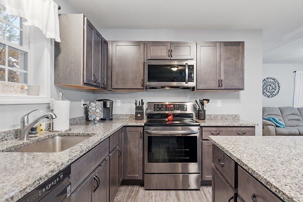 200 Williamsville Road Phillipston, MA 01331 - Photo 9 of 38