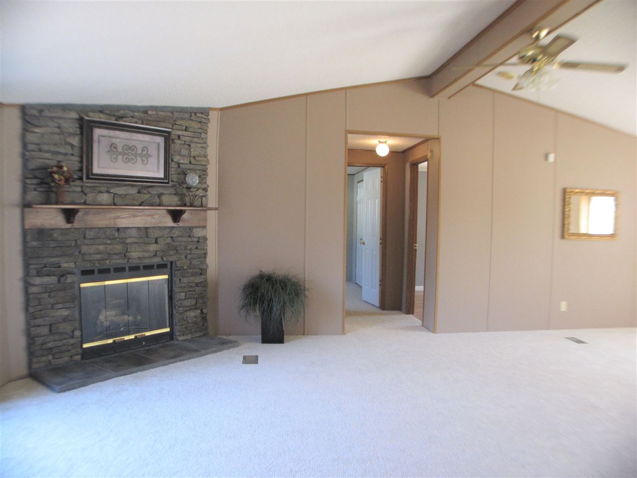 263 Falling Creek Road Spartanburg, SC 29301 - Photo 2 of 36 Gallery Image 2