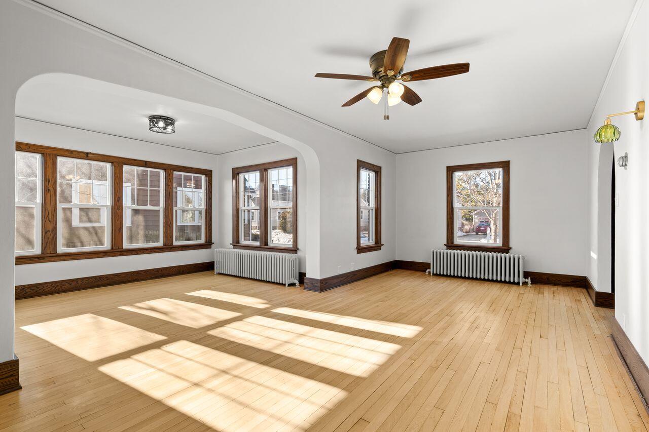 1415 Glenwood Street Two Rivers, WI 54241 - Photo 13 of 43 BSZQEmOQ