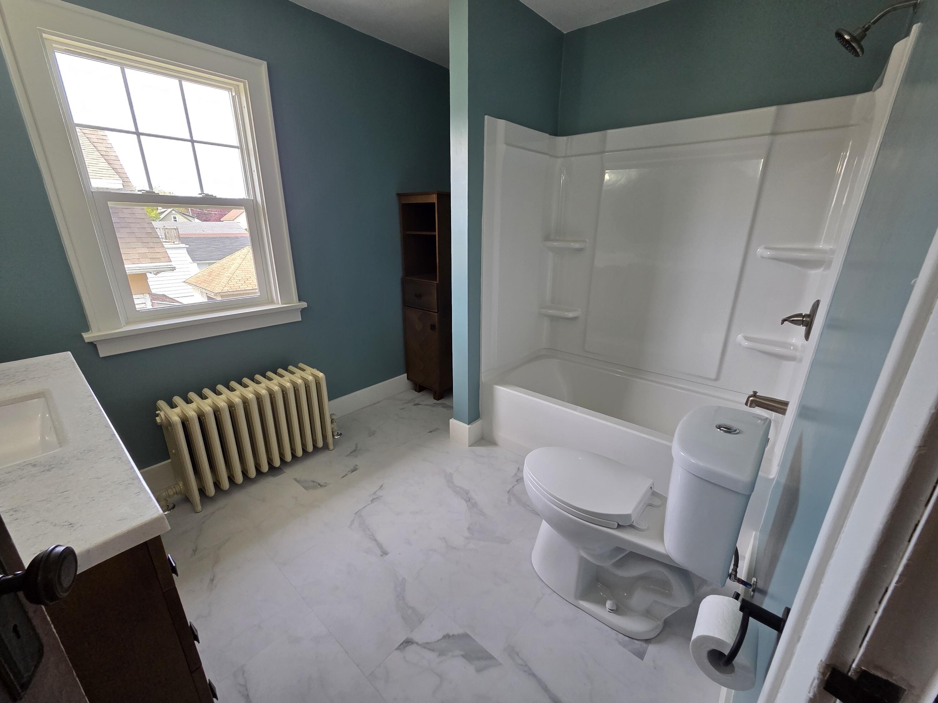 1415 Glenwood Street Two Rivers, WI 54241 - Photo 22 of 43 20250527_151109