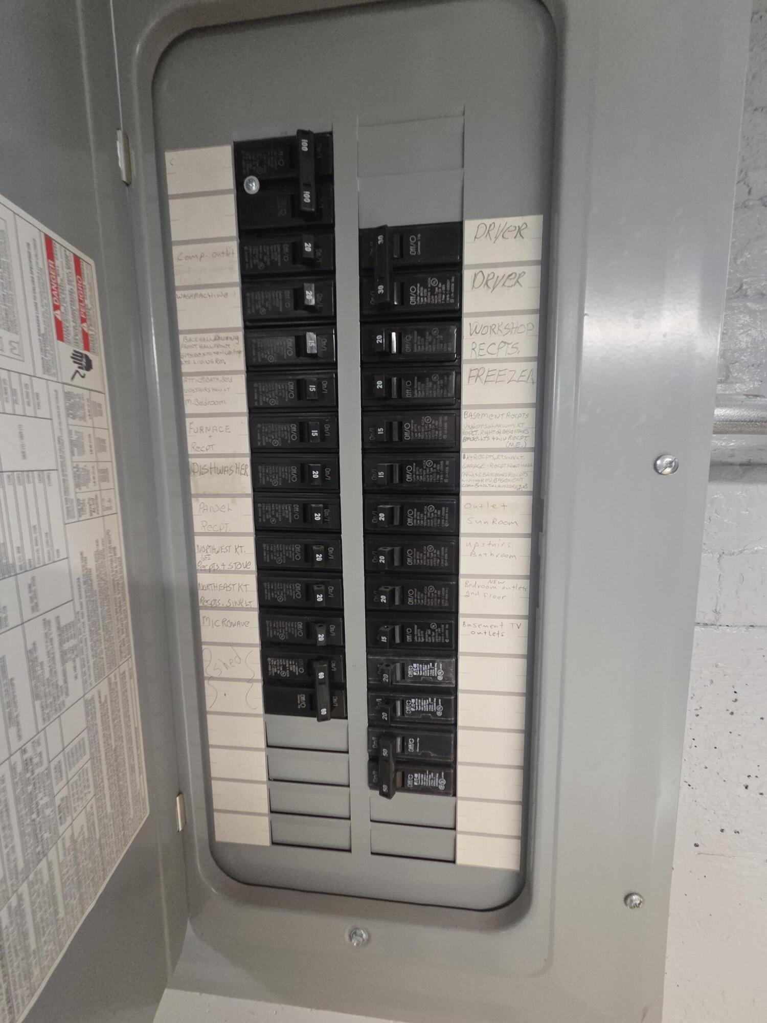 1415 Glenwood Street Two Rivers, WI 54241 - Photo 29 of 43 20250527_152423