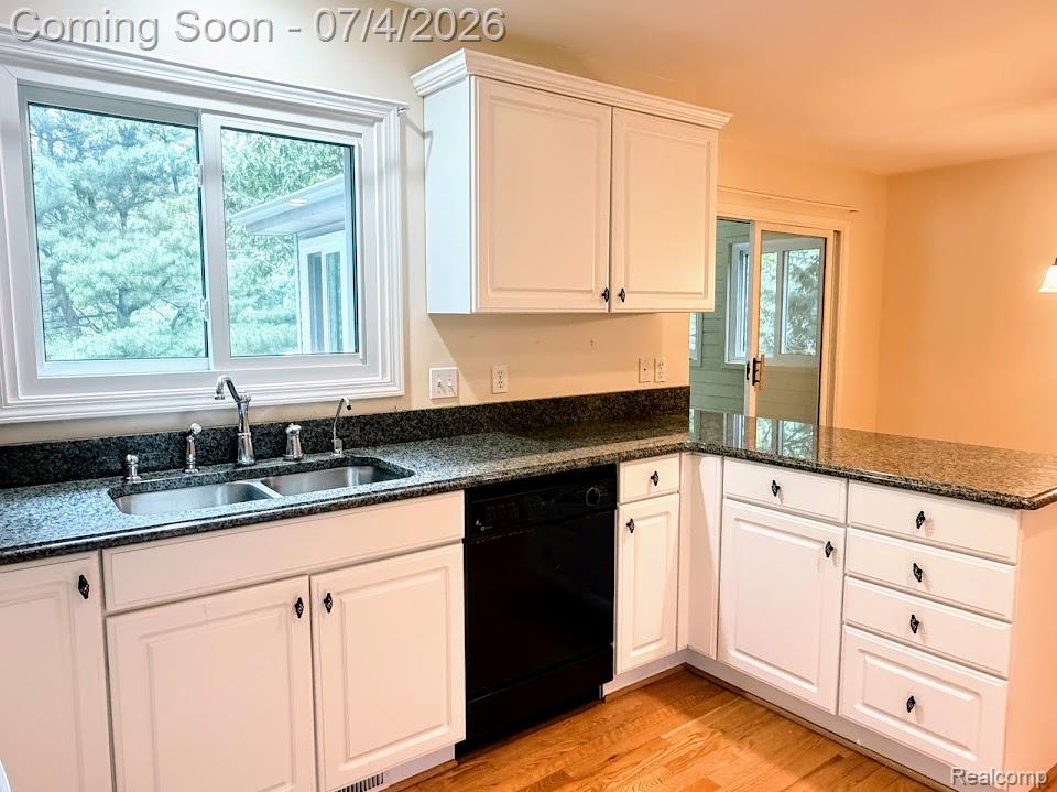 10928 Sunny Ridge Court Pinckney, MI 48169 - Photo 15 of 40 IMG_2511.jpg