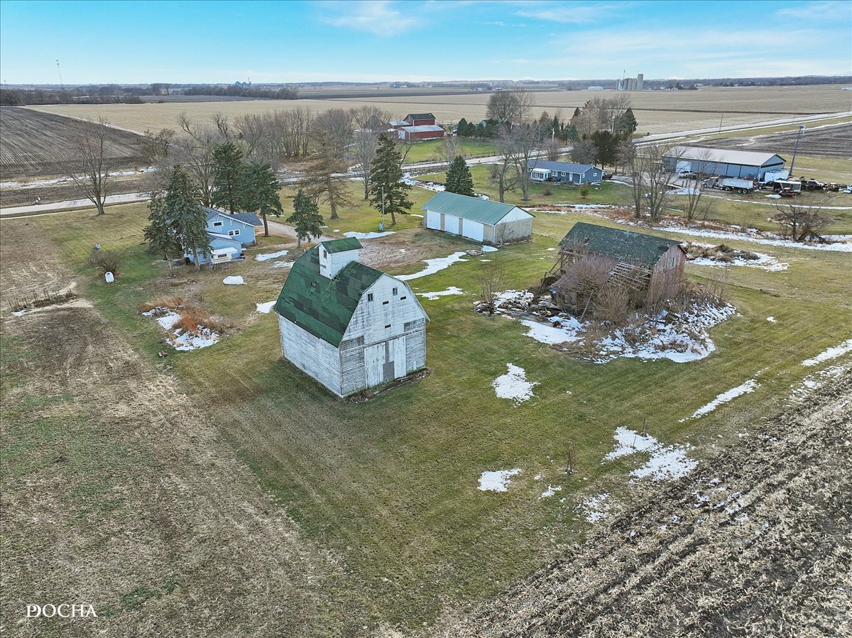 8725 Plattville Road Newark, IL 60541 - Photo 32 of 34 a view of a lake from a terrace
