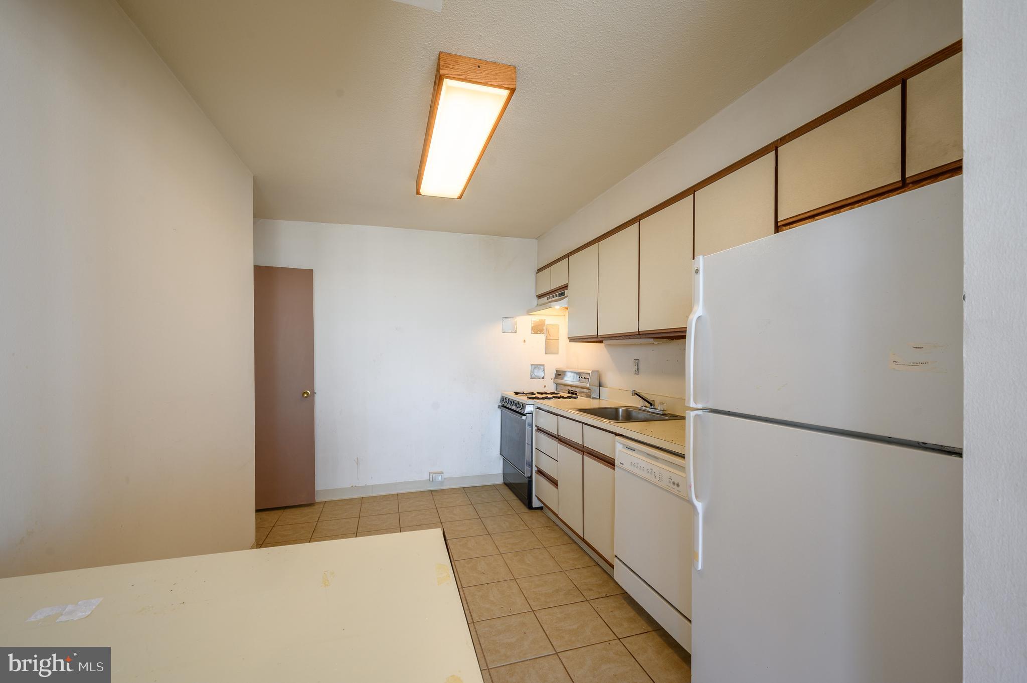 3900 West Ford Road, Unit 12A Philadelphia, PA 19131 - Photo 14 of 23