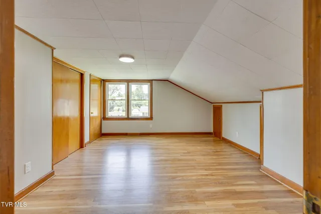 $359,900 | 215 Cherry Lane, Bristol, VA 24201