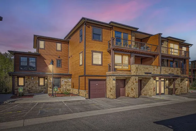 $629,000 | 1090 Blue River Parkway, Unit 204, Silverthorne, CO 80498