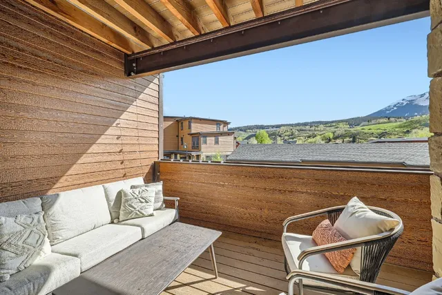 $629,000 | 1090 Blue River Parkway, Unit 204, Silverthorne, CO 80498