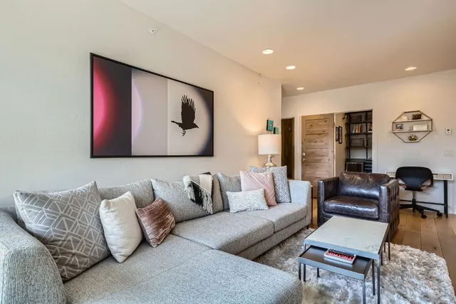 $629,000 | 1090 Blue River Parkway, Unit 204, Silverthorne, CO 80498