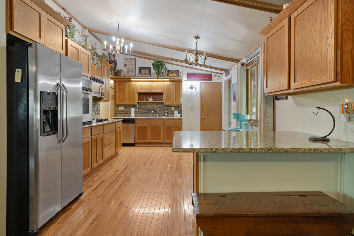 22201 Carmack Road Marengo, IL 60152 - Photo 8 of 27