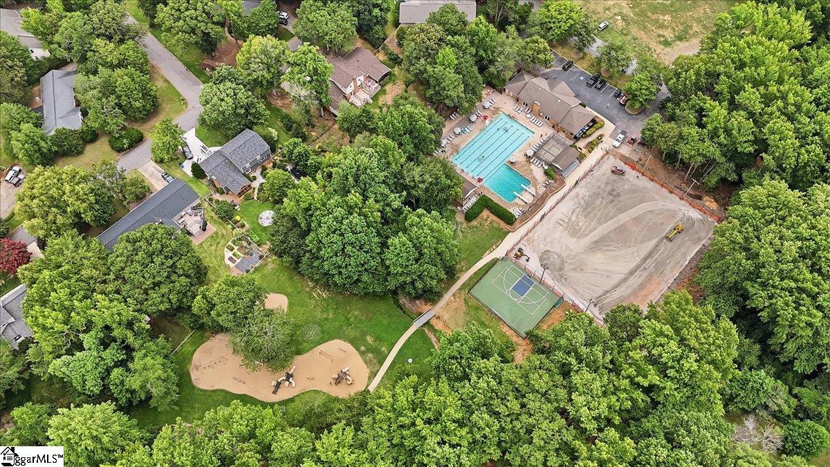201 Crepe Myrtle Court Greenville, SC 29607 - Photo 31 of 36