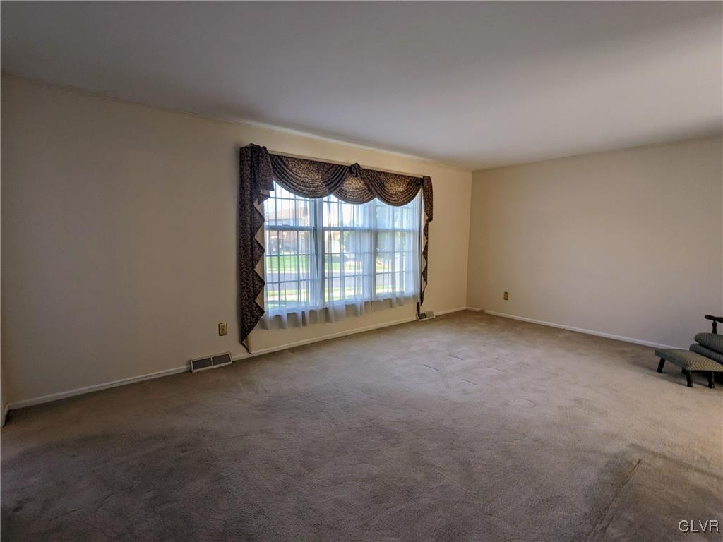 4422 Ammon Way Whitehall, PA 18052 - Photo 9 of 30 an empty room with windows