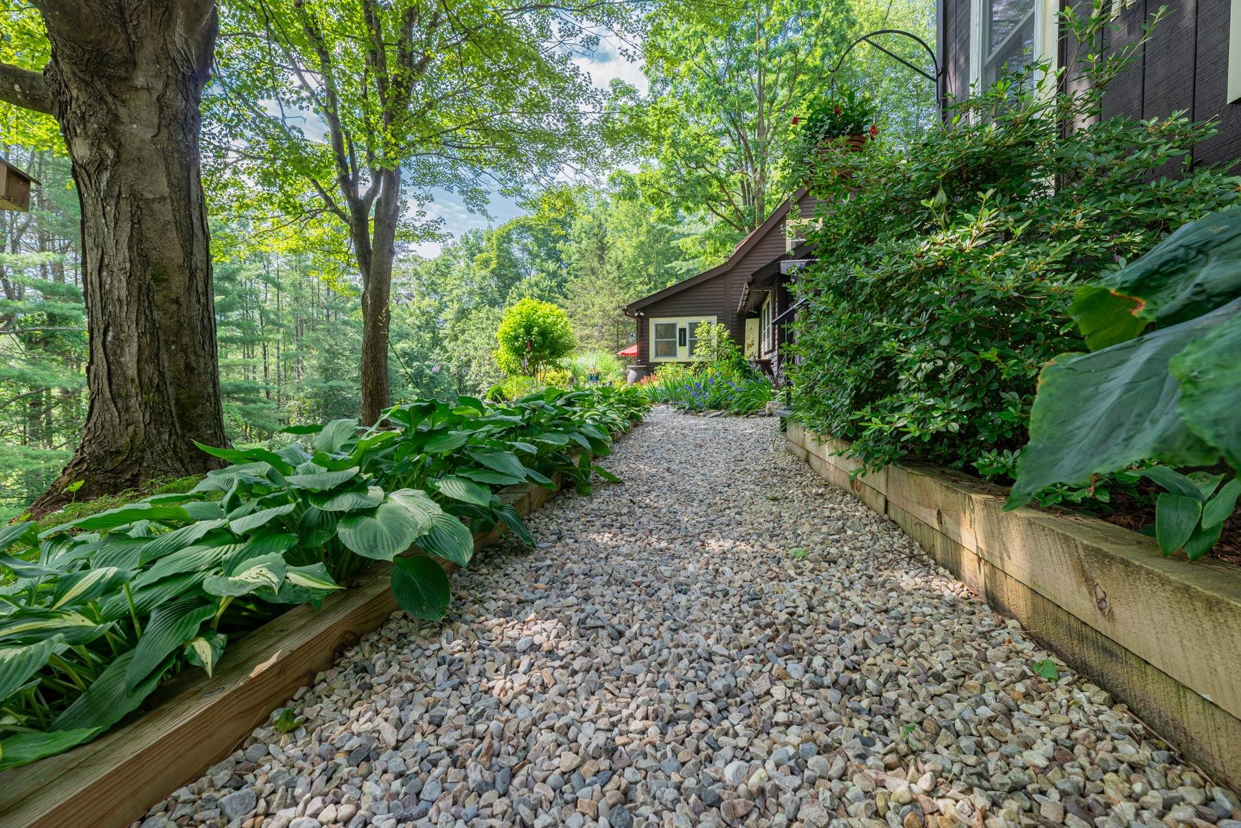 231 Tudor Road Sandgate, VT 05250 - Photo 10 of 47 Gallery Image 10