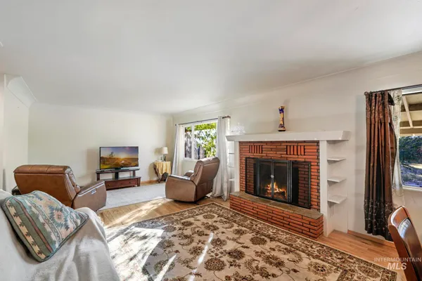 $374,900 | 1360 Lawndale Drive, Twin Falls, ID 83301