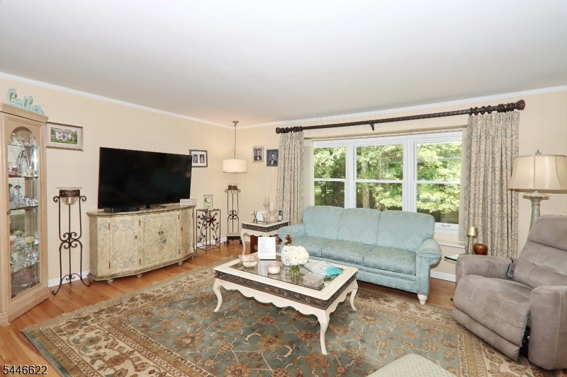 1521 Cooper Road Scotch Plains, NJ 07076 - Photo 12 of 40 Gallery Image 12