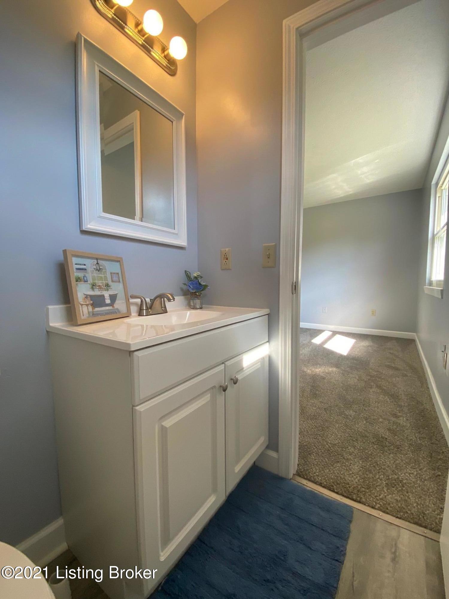 1518 West Elm Road Radcliff, KY 40160 - Photo 18 of 29 IMG_5273