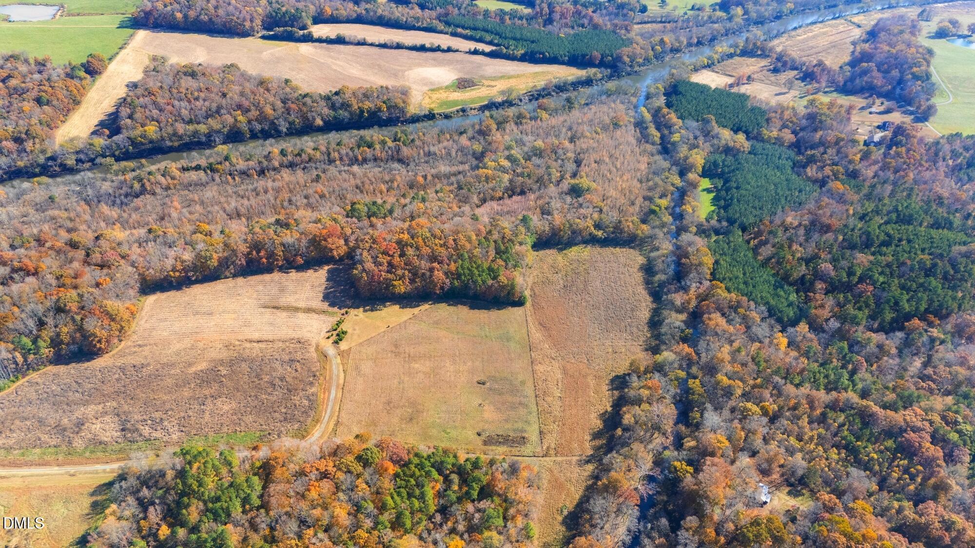 6061 River Run Trail Graham, NC 27253 - Photo 10 of 71 a view of outside space