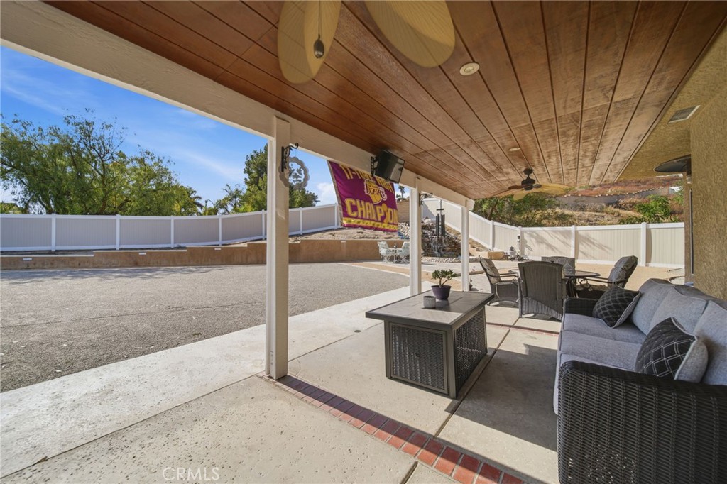 40312 Windsor Road Temecula, CA 92591 - Photo 41 of 56
