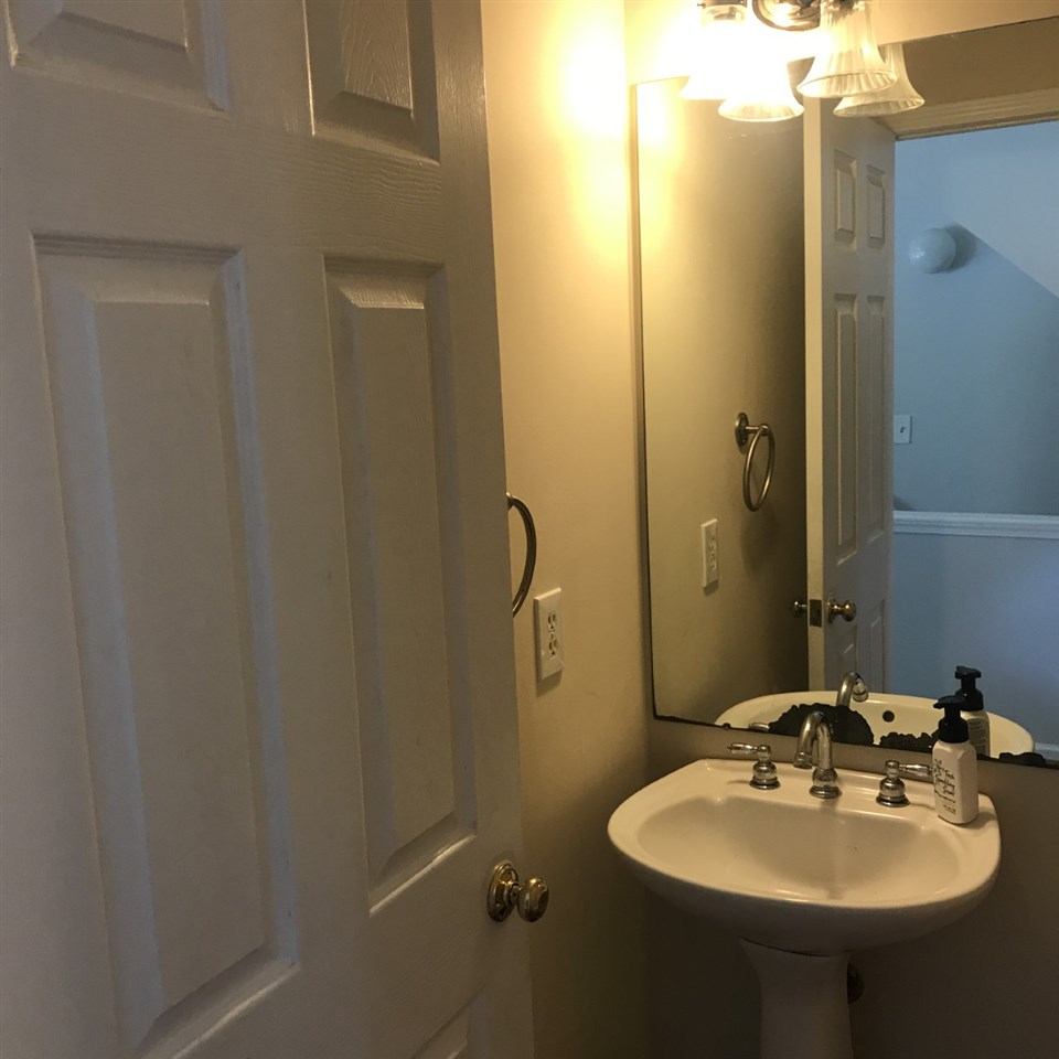 805 3rd Street Fenton, MI 48430 - Photo 16 of 26 31392094-15.JPG