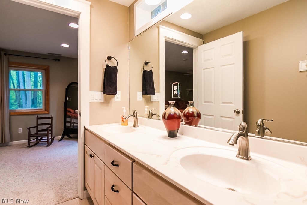 24446 Barrett Road Olmsted Falls, OH 44138 - Photo 22 of 32 Gallery Image 22