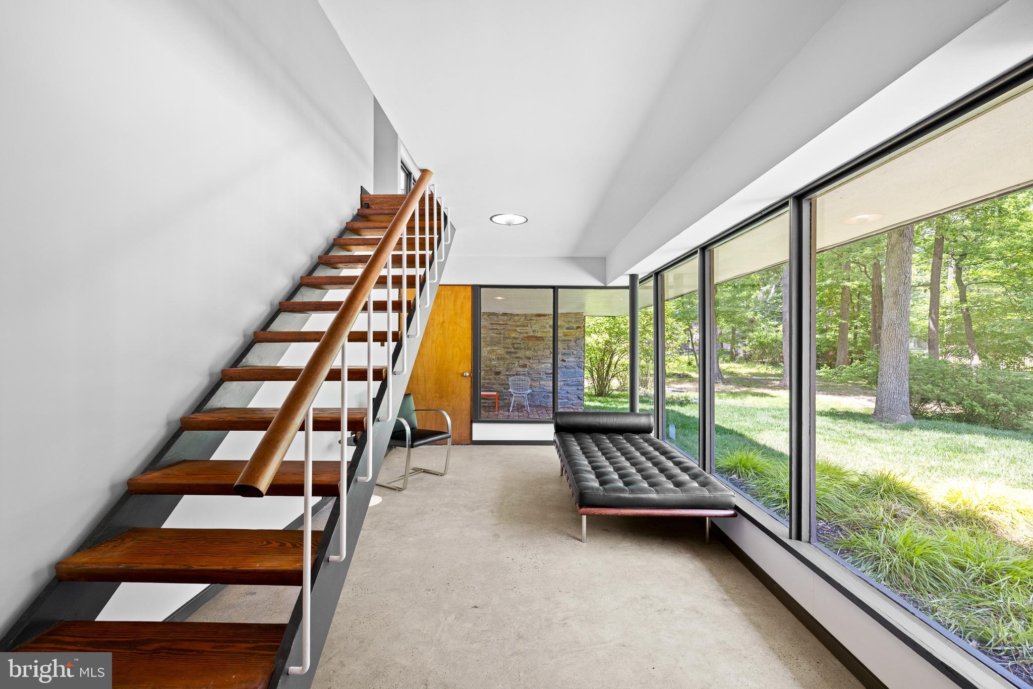 2435 Edge Hill Road Huntingdon Valley, PA 19006 - Photo 13 of 102