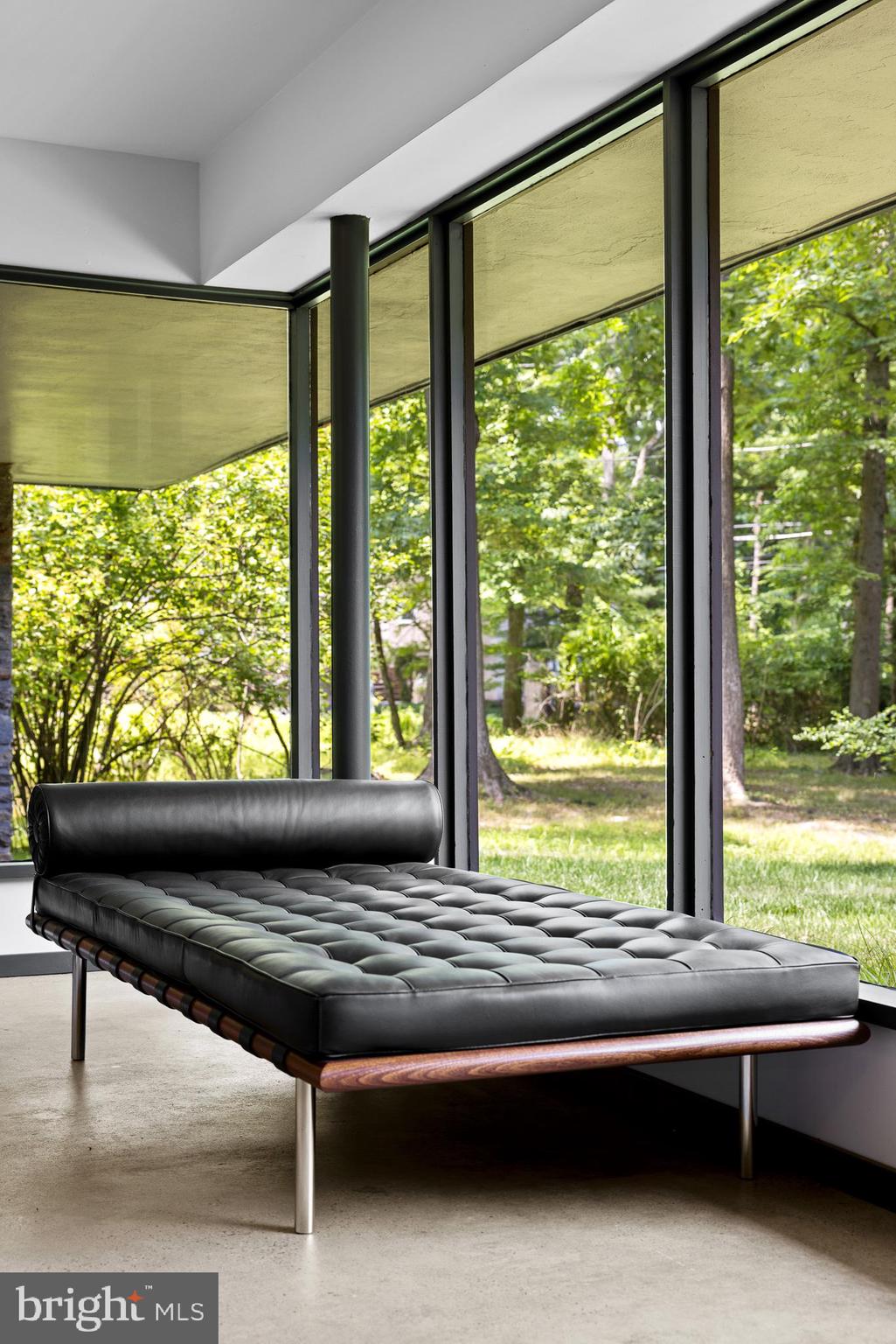 2435 Edge Hill Road Huntingdon Valley, PA 19006 - Photo 14 of 102