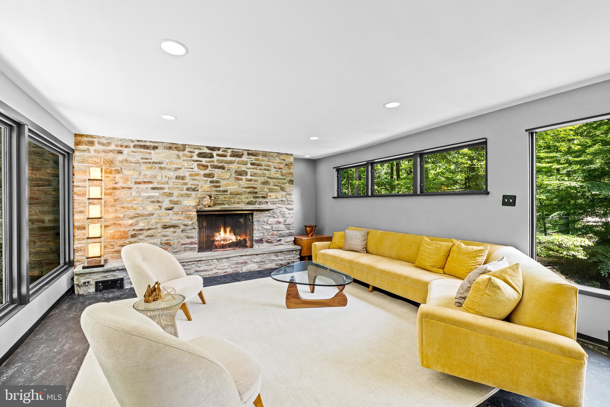 2435 Edge Hill Road Huntingdon Valley, PA 19006 - Photo 20 of 102